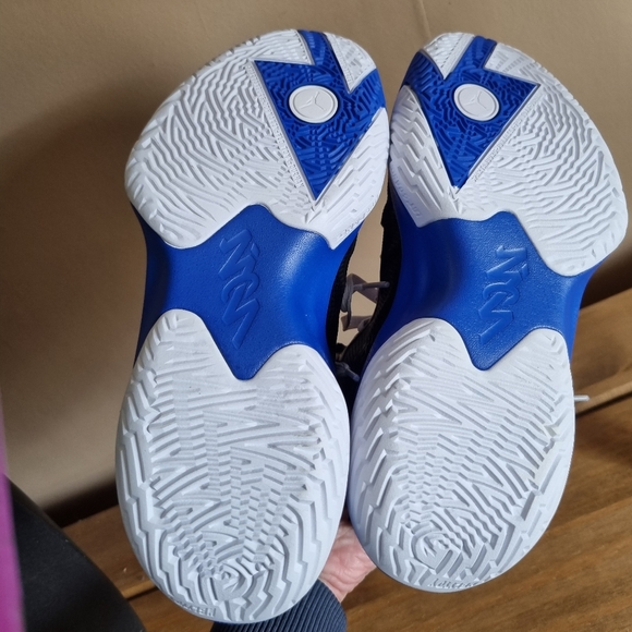 Nike air Jordan zion 1 trainers uk 6 vgc - Picture 2 of 9